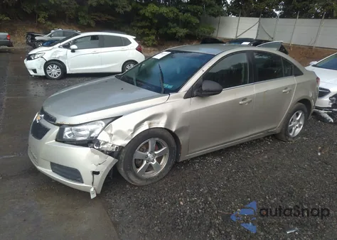 2013 Chevrolet Cruze 1Lt Auto from USA, damaged, VIN 1G1PC5SB8D7113380